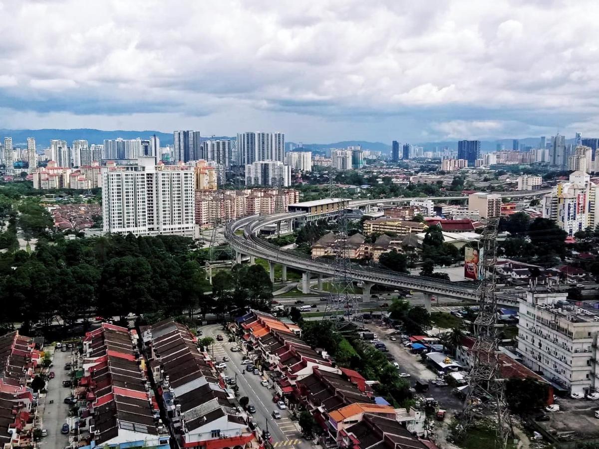 The Lake-Ville Kl Jalan Kuching By M Platinum Kuala Lumpur Exterior photo